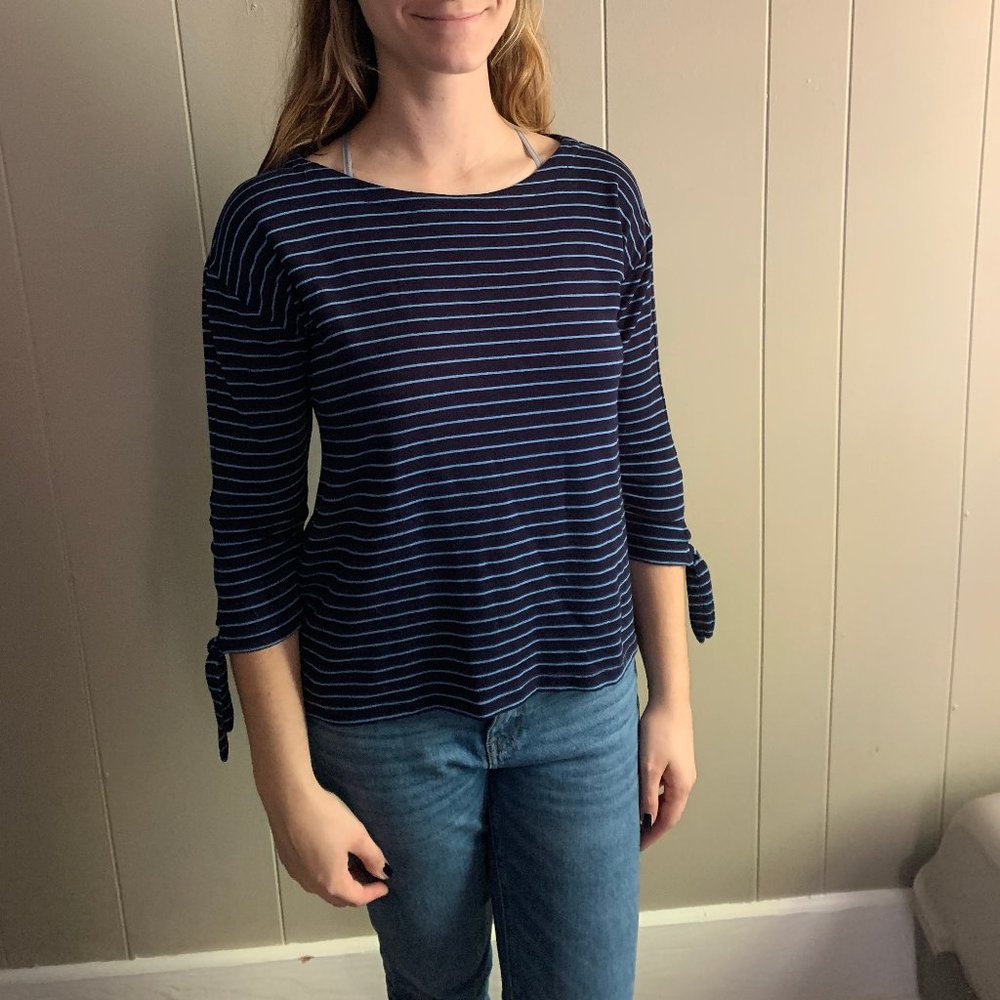 blue striped top
